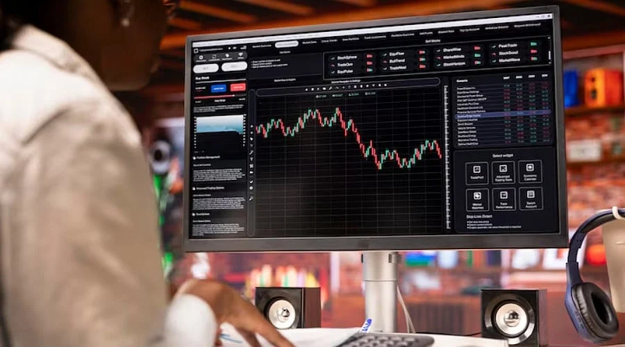 An Investor's Guide to Tech Stocks and Market Growth Trends