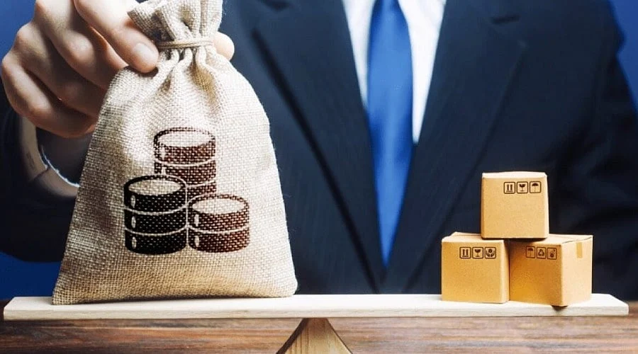 The Overlooked Expense of Local Pricing Standards in Procurement