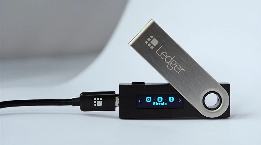 $86M Crypto Theft Claim Sparks Debate Over Hardware Wallet Security