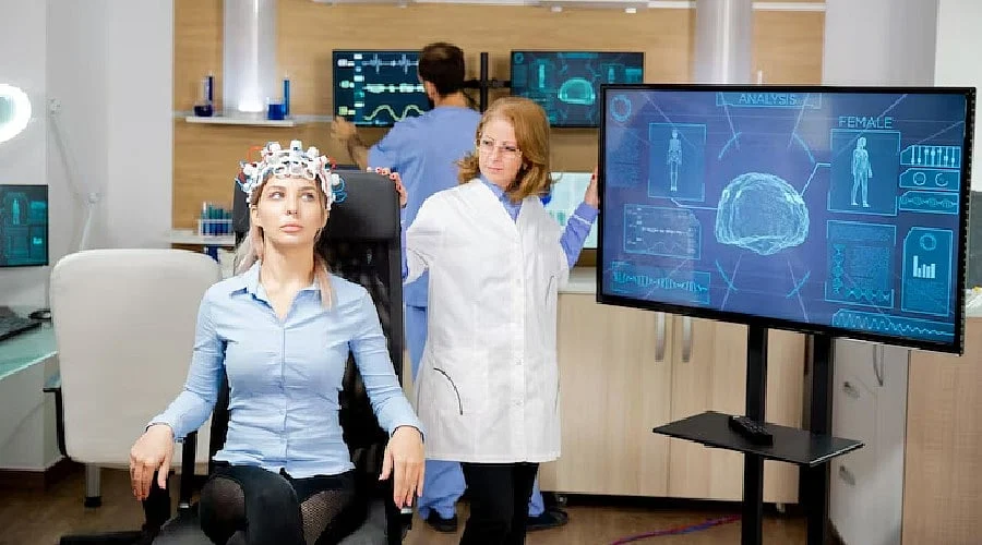 AI transforms brain scans into visual reconstructions