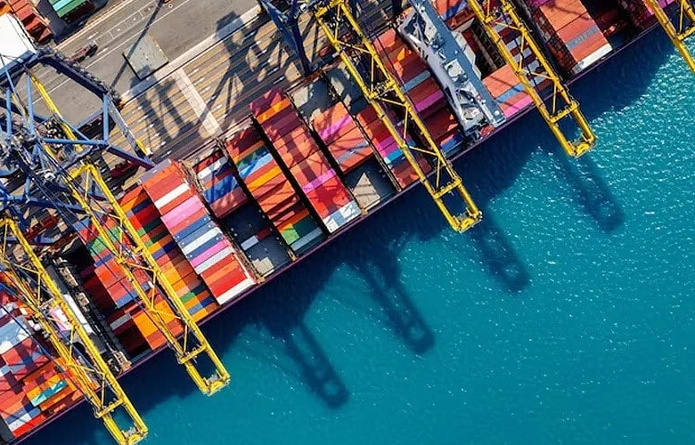 Artificial Intelligence Boom Pushes US Imports to Record Deficit