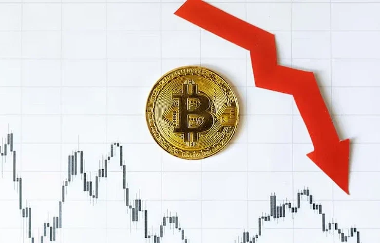 Bitcoin Dips to $84,200 Amid ETF Outflows and Liquidations