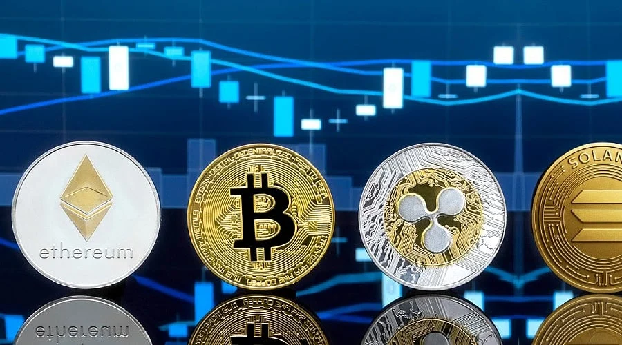 Comparing 2027 Crypto Returns, Risks and Use Cases