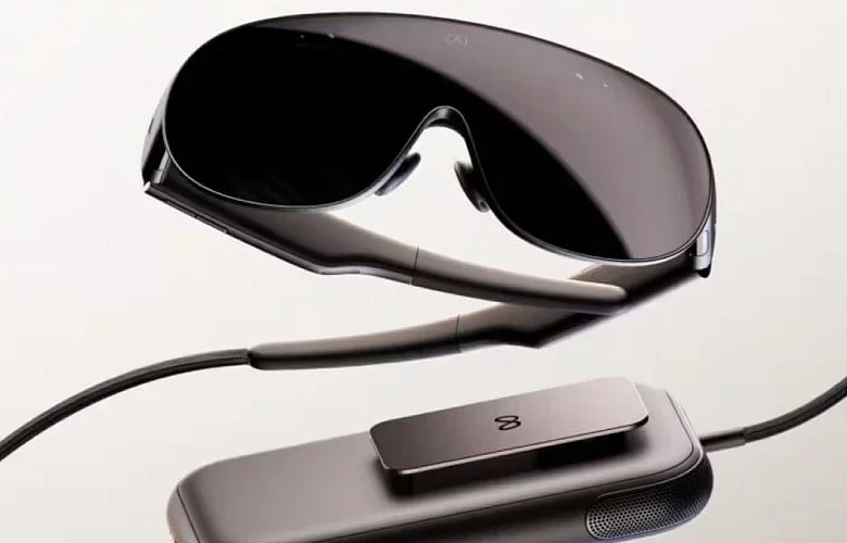 Comparing Meta Smart Glasses and VR Headsets: Features and Uses