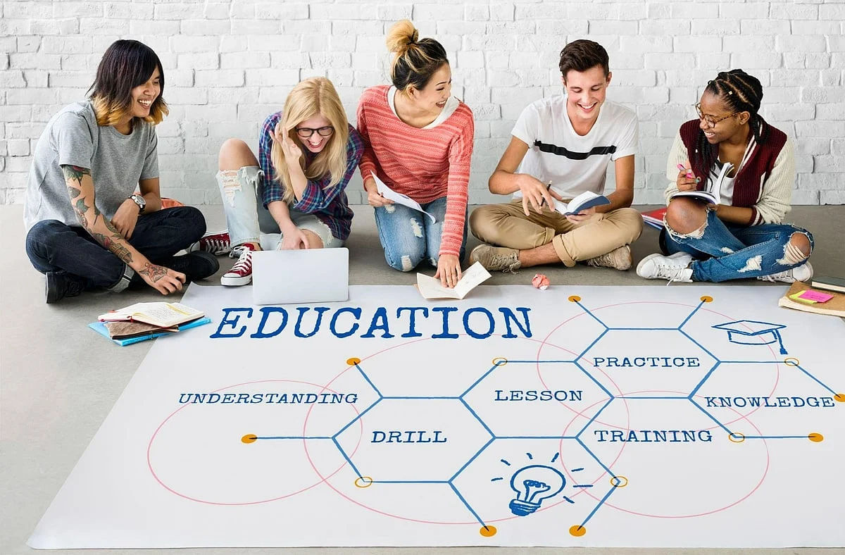 Essential Career Planning Tips for College Students Before Graduation