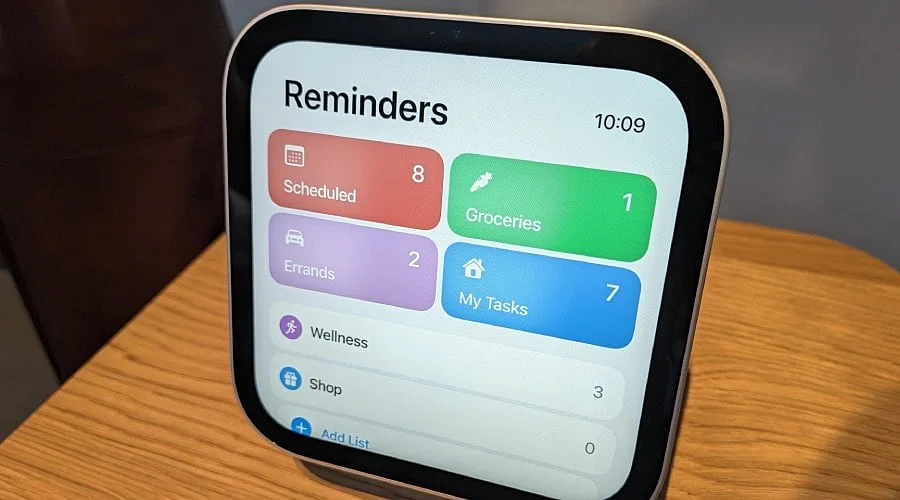 Exploring How iPhone Apps and CarPlay Could Shape Future Smart Homes