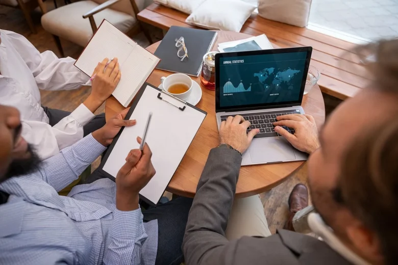 How Crypto Coaching Drives Blockchain Adoption and Investment Mastery