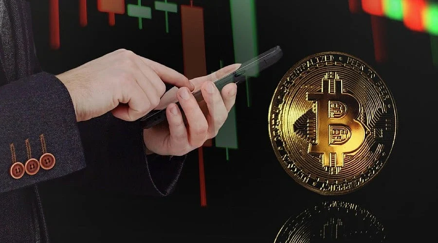 How Tech Stock Shifts Impact Cryptocurrency Markets