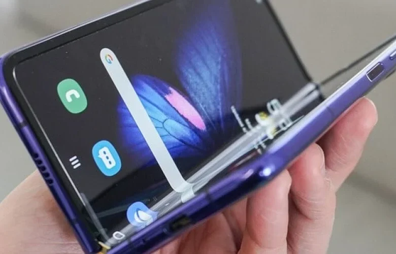 How to Protect Your Foldable Phone Screen From Damage