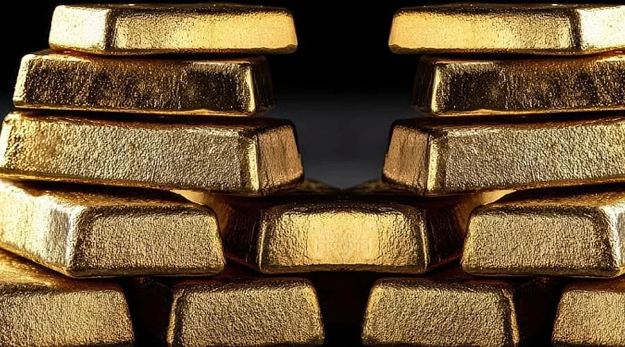 MCX Gold Dips 0.14% as US-Iran Tensions Linger and Brent Hits $100.6
