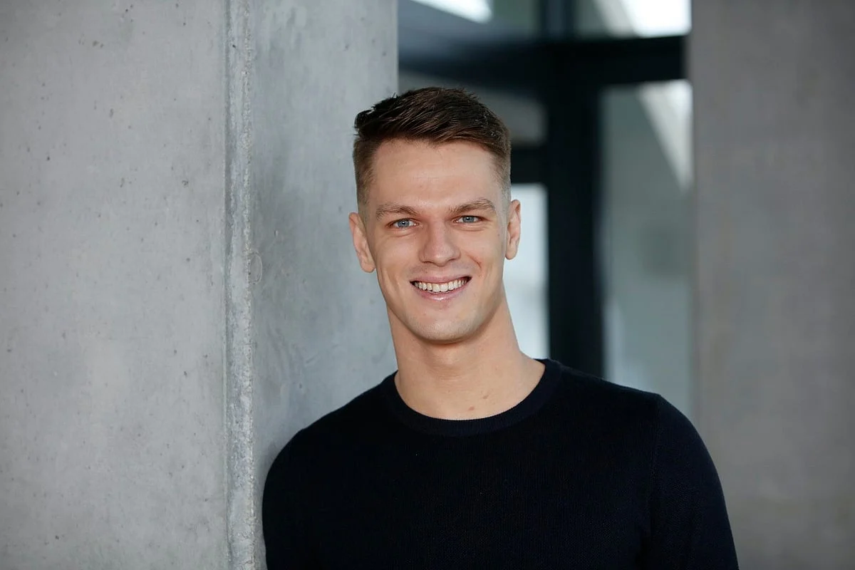 Peter Kulcsar Szabo on Discipline, Data, and Growth