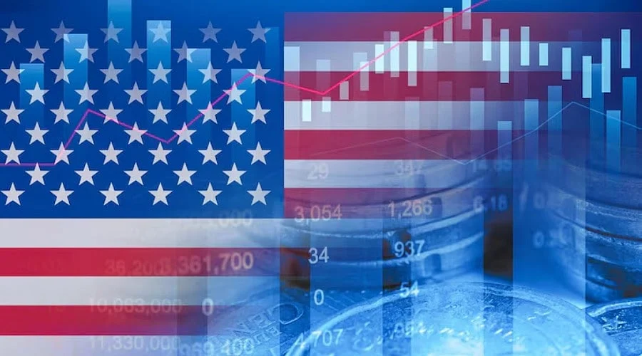 US Futures Rise Slightly While Bank Shares Drop Ahead of CPI Data