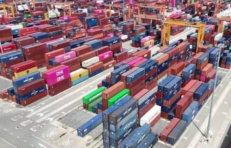 US Trade Deficit Hits USD 105.6 Billion Due to Oil, Chips
