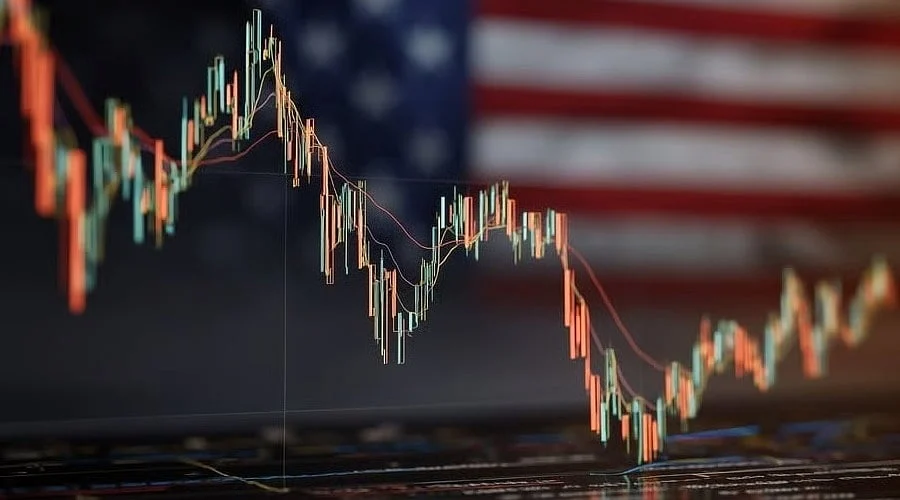 Wall Street Edges Up with S&P 500 Near Peak as Yields Fall